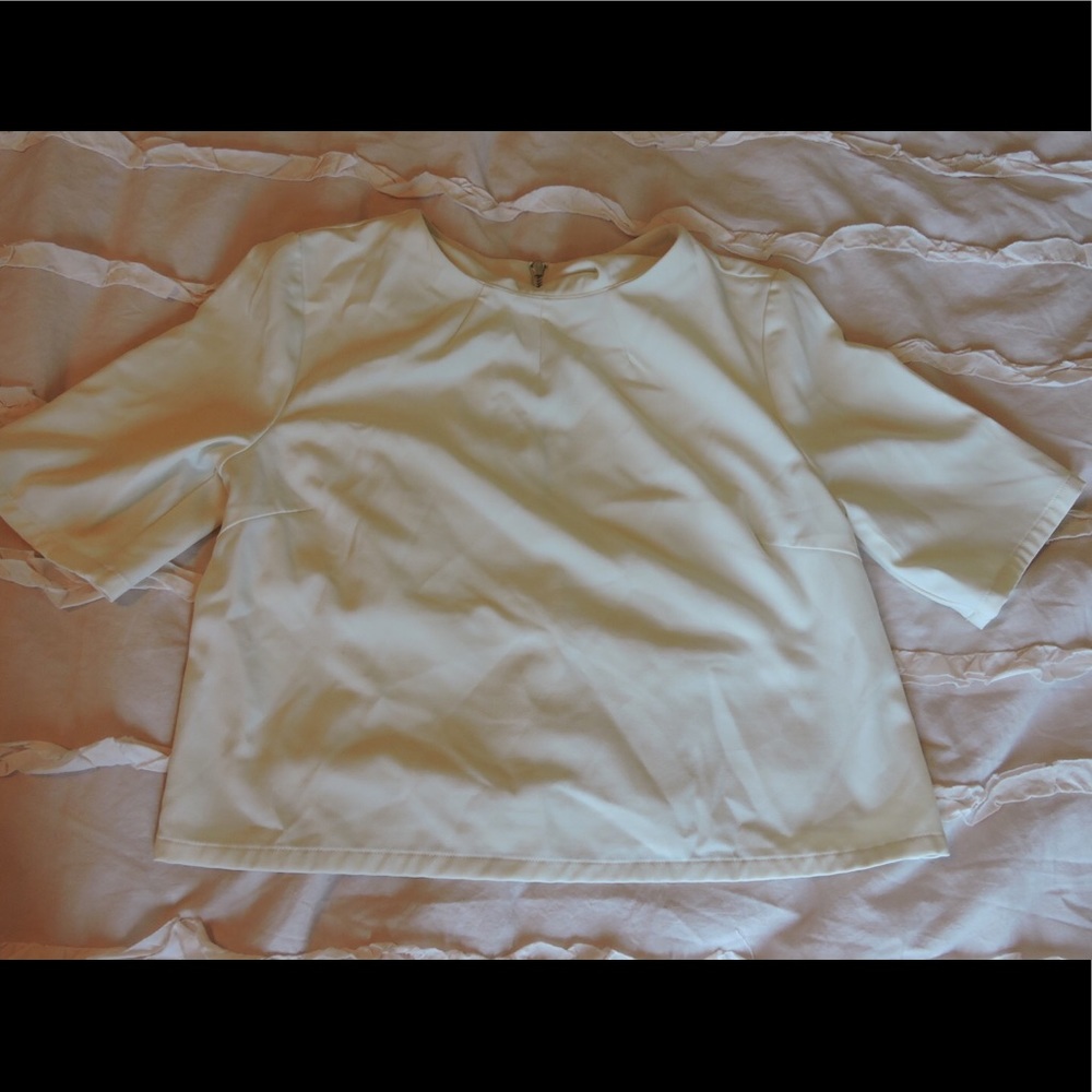 Boxy short sleeve top